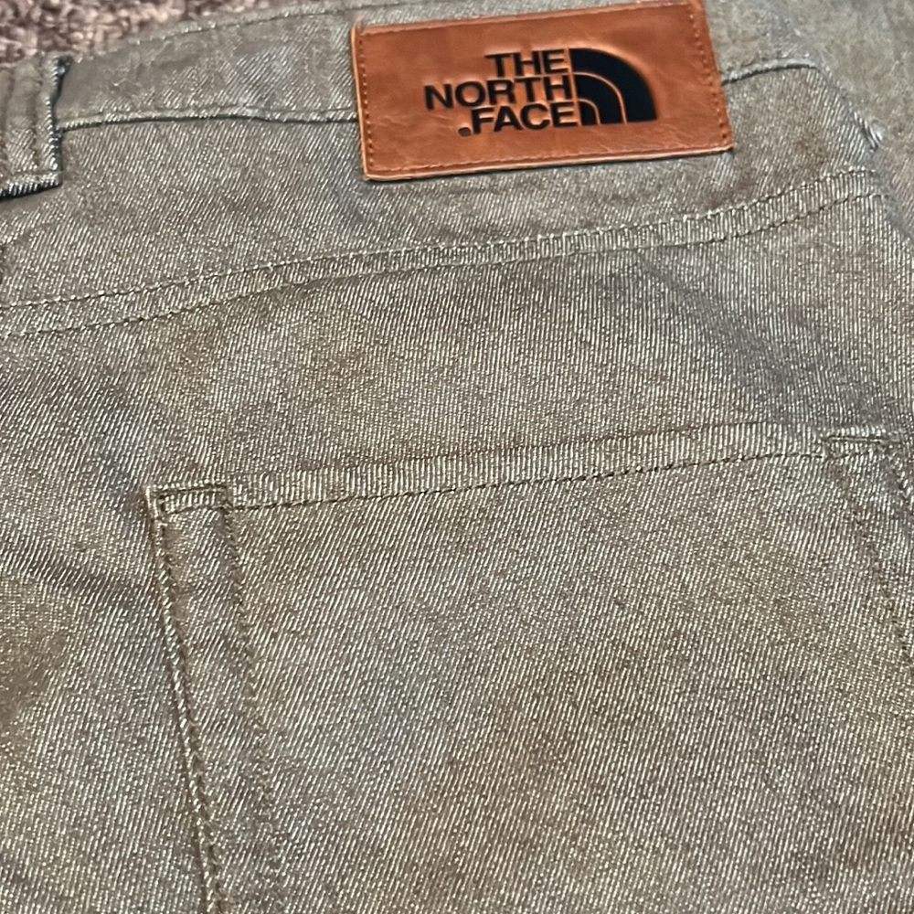 NWOT- The NorthFace Women’s khaki green pants wome size 8 - Picture 4 of 8